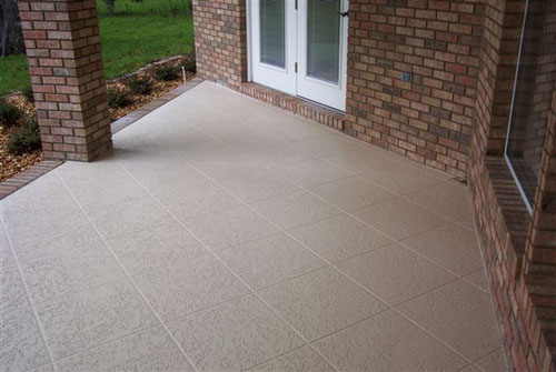 DIAGONAL TILE PATIO 001