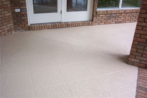 DIAGONAL TILE PATIO 003