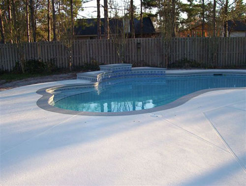 Drive & Pool Deck 001